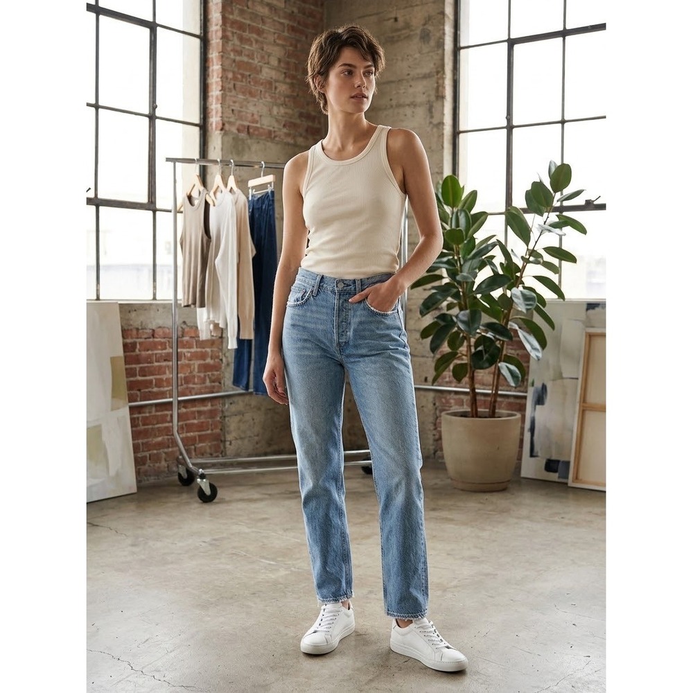 Denim Forum by Aritzia The Joni High Rise Loose 29L Jeans Light Wash size 28